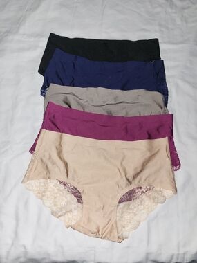 5-Pack Seamless Lace Trim Hipster Panties - Black, Navy, Gray, Magenta, Beige